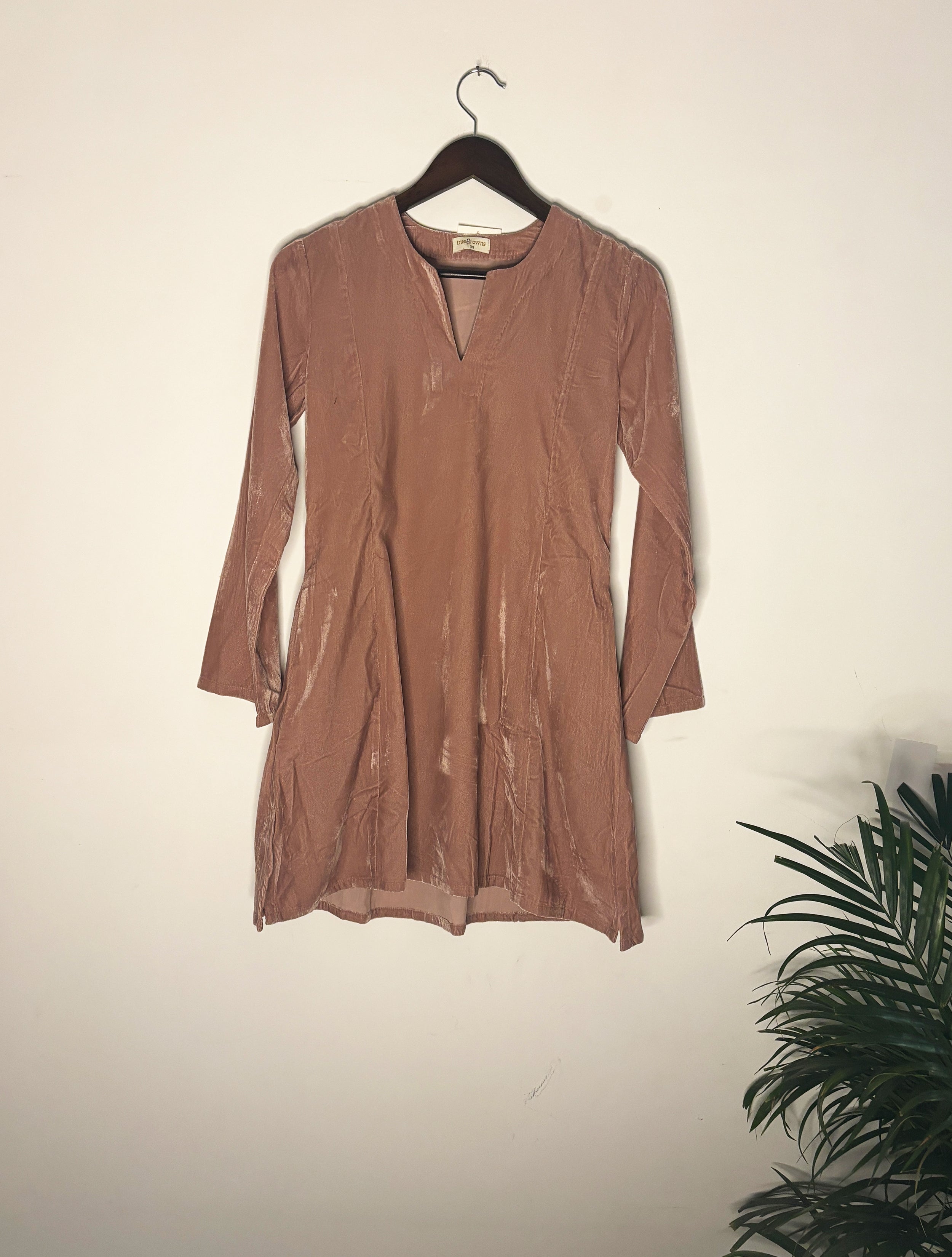 trueBrowns Pink Velvet Short Top