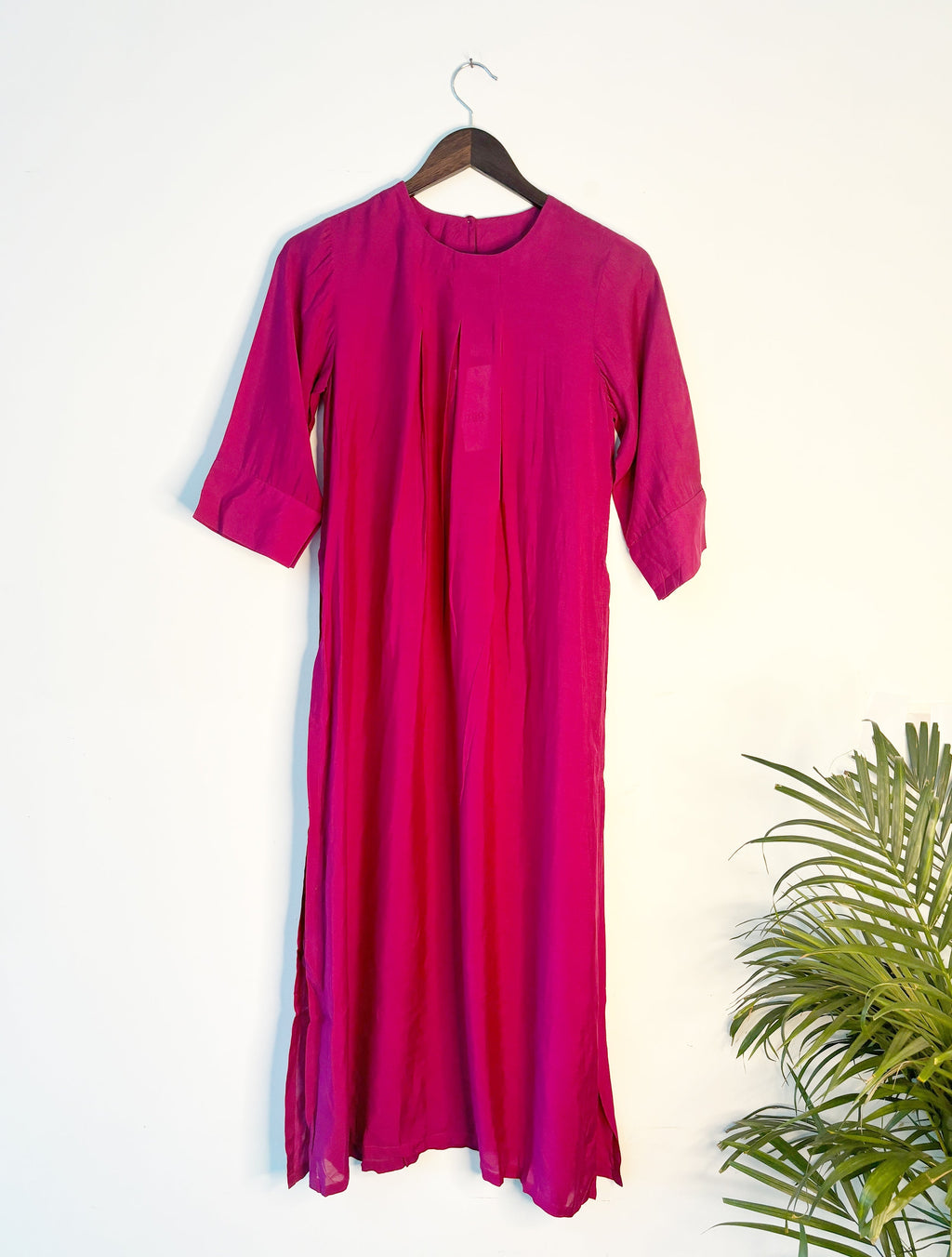 trueBrowns Pink Muslin Long Kurta - Distacart