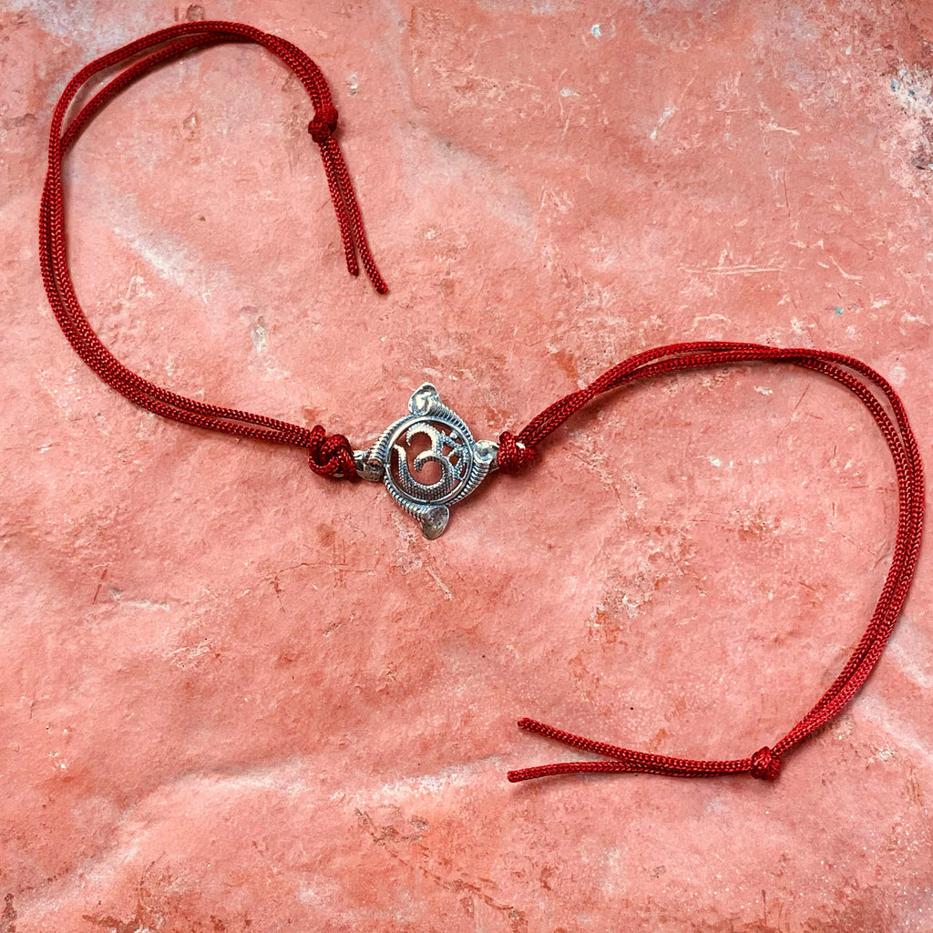 trueBrowns 925 Sterling Silver Textured Om Thread Rakhi - Distacart