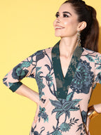 Ahalyaa Women Floral Printed Kurta with Trousers