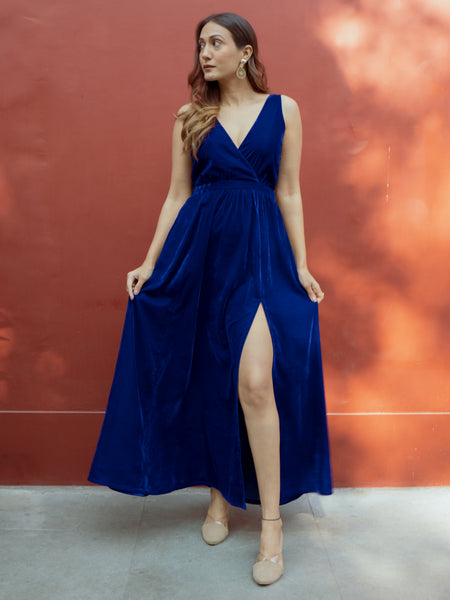 trueBrowns Blue Velvet Sleeveless Dress