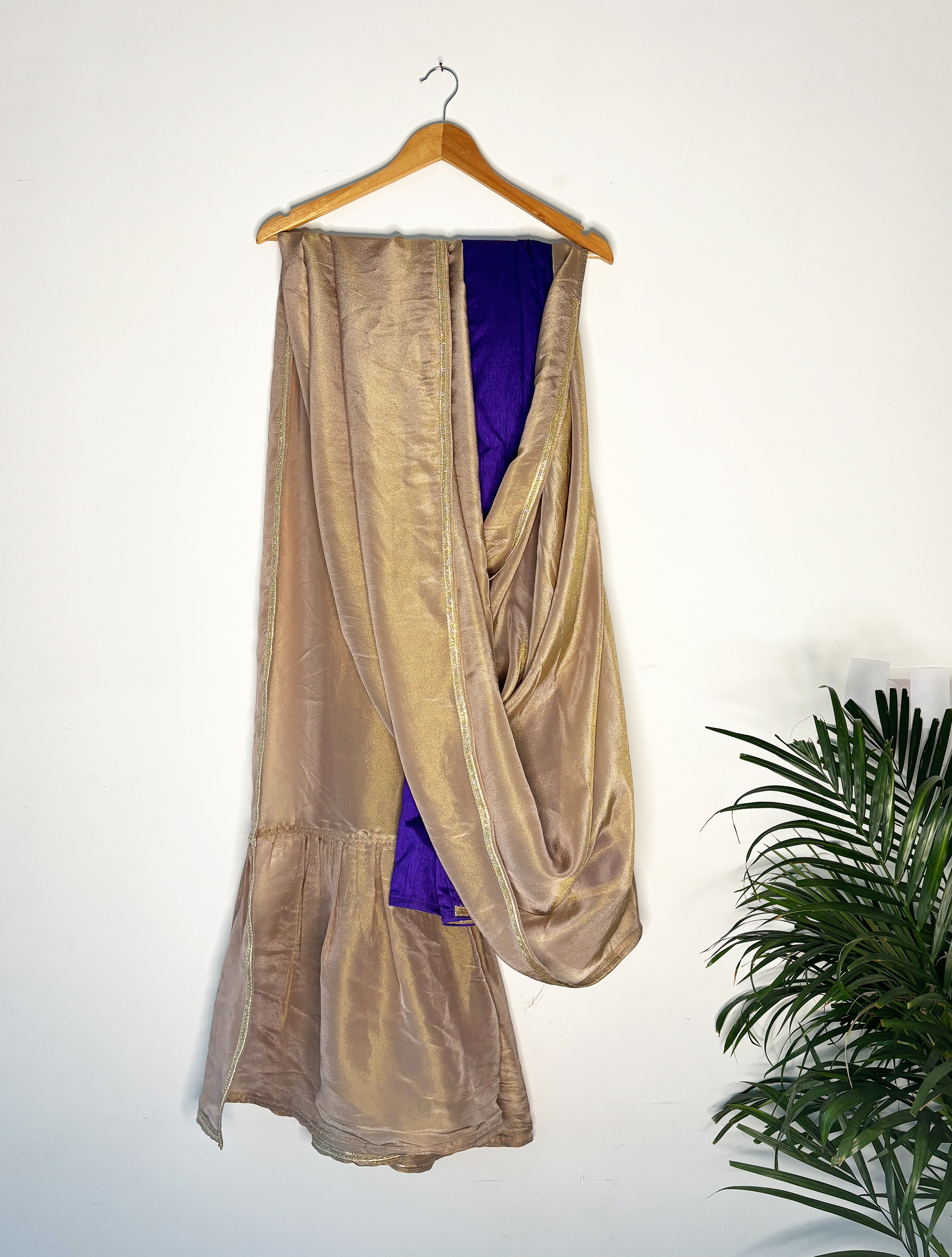 trueBrowns Lilac Tissue Pre-Stitched Saree