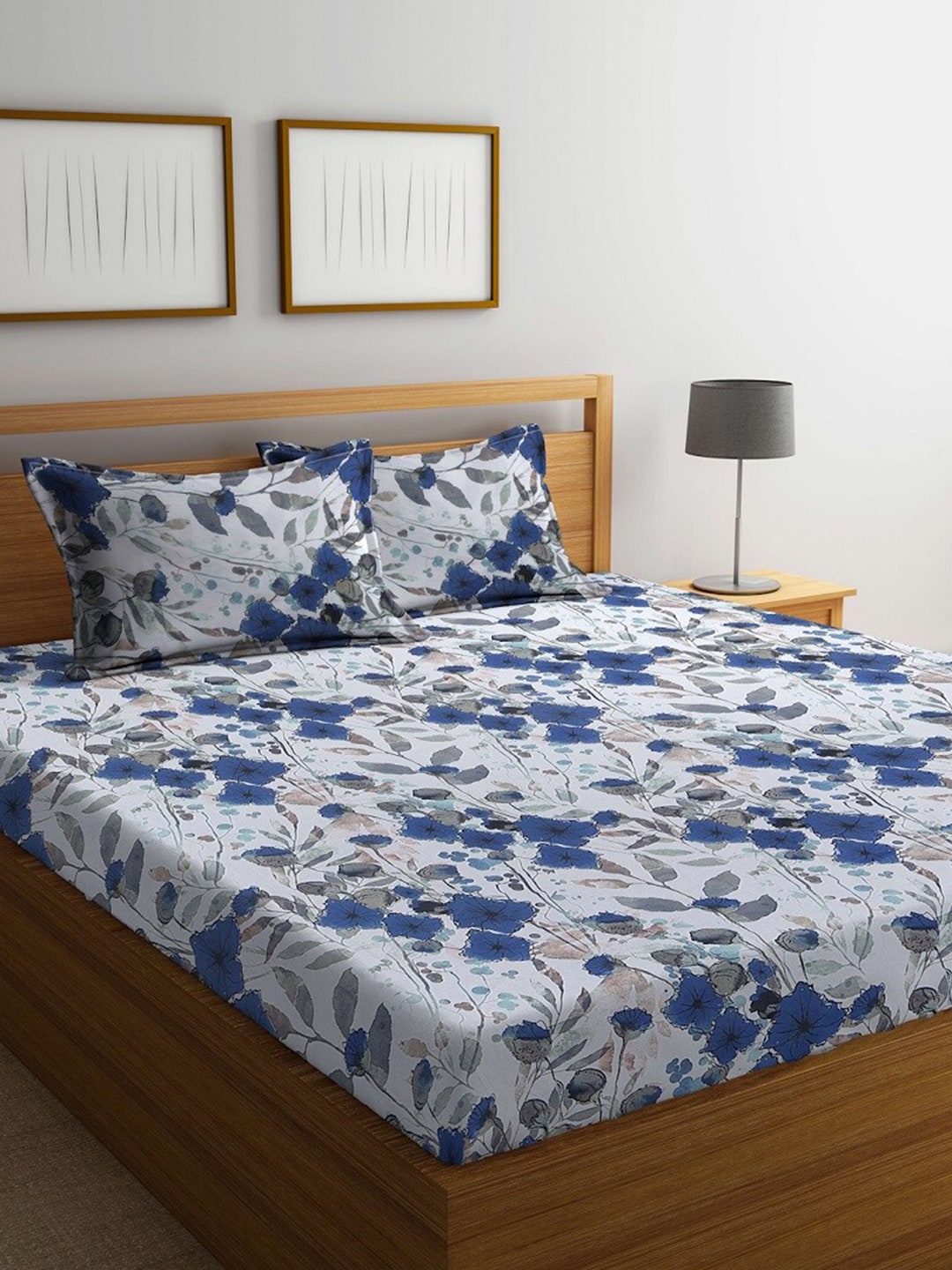BOMBAY DYEING Blue & White Floral Cotton 144 TC Queen Bedsheet With 2 Pillow Covers