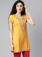 Souchii Women Yellow Embroidered Thread Work Kaftan Kurta - Distacart