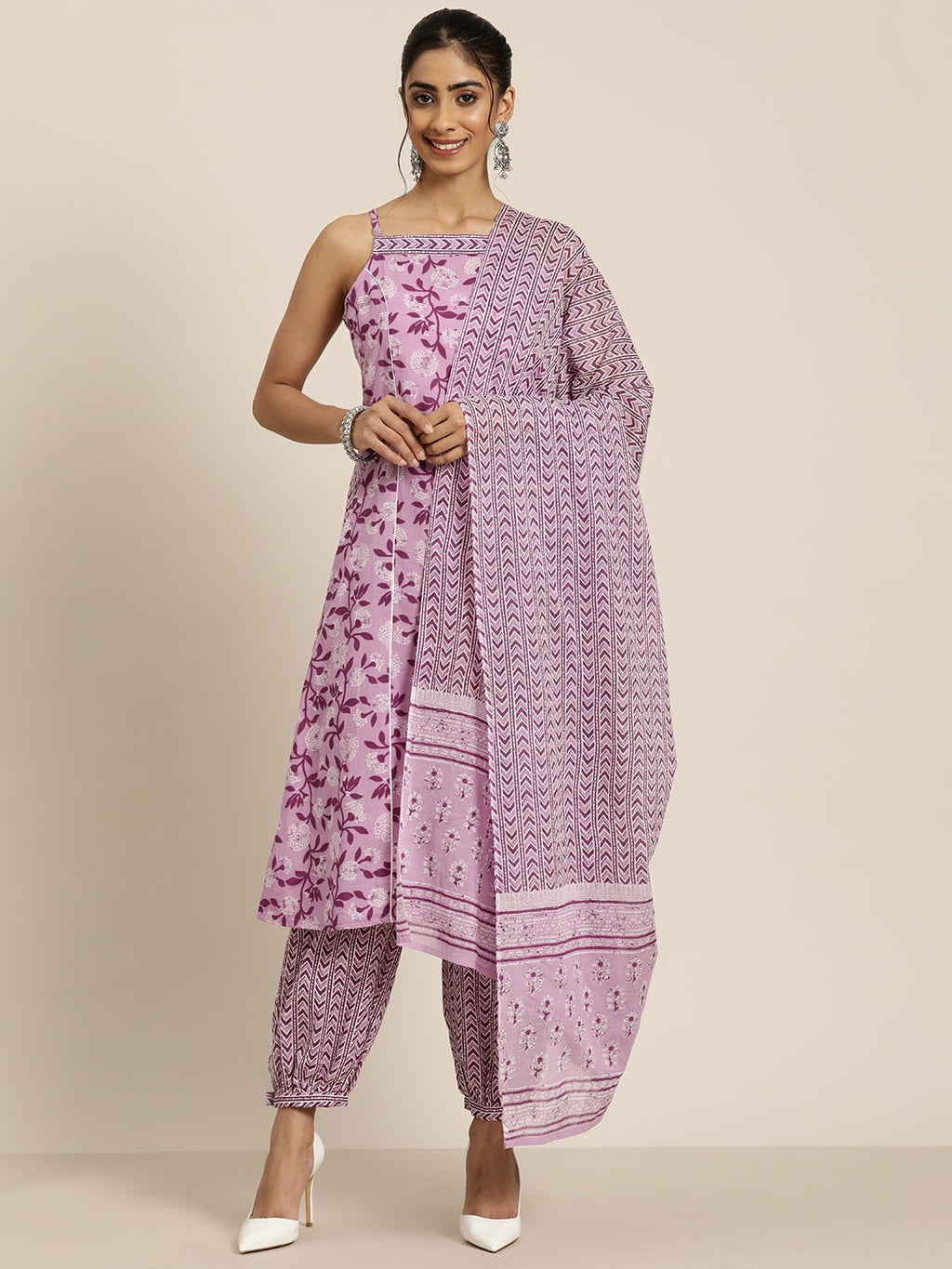 HERE&NOW Women Floral Printed Regular Pure Cotton Kurta with Palazzos & Dupatta