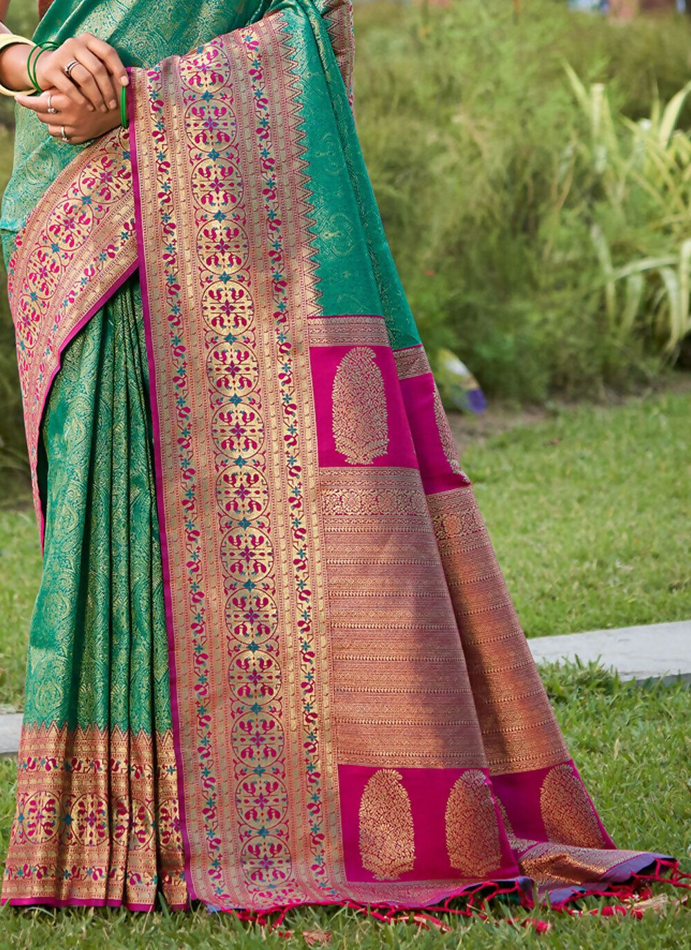 Shree Shyam Fashion Rama Green Banarasi Silk Saree - Distacart