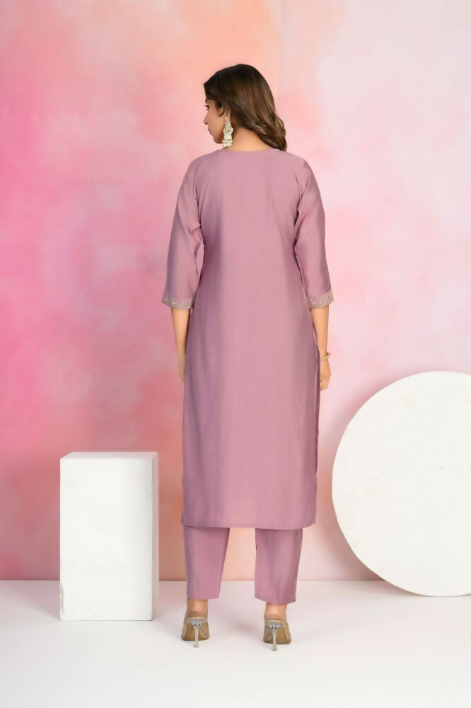 Tanisha1166C (1)