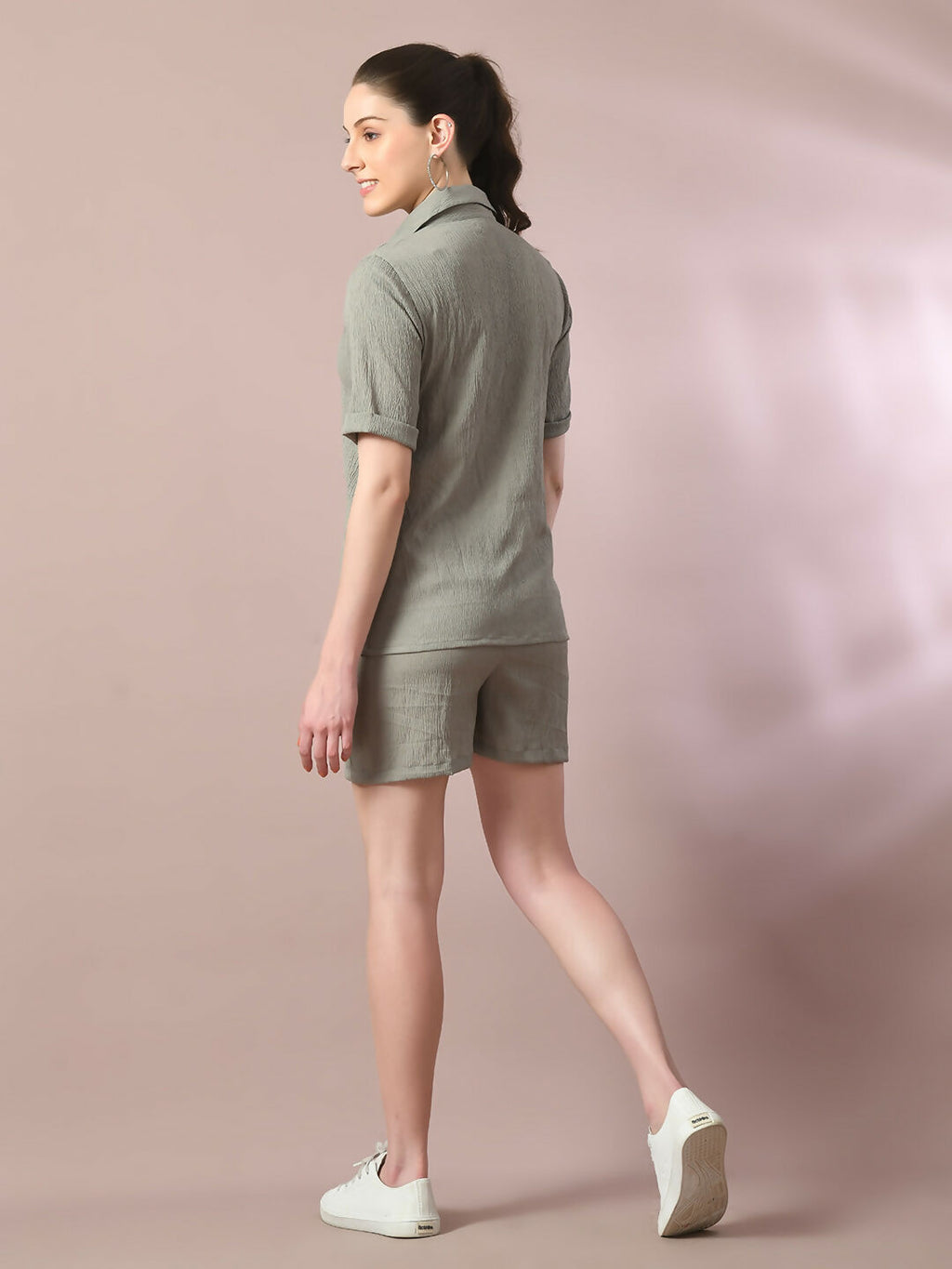 Myshka Women's Grey Solid Shirt Collar Party Shirt With Shorts Co-ord set