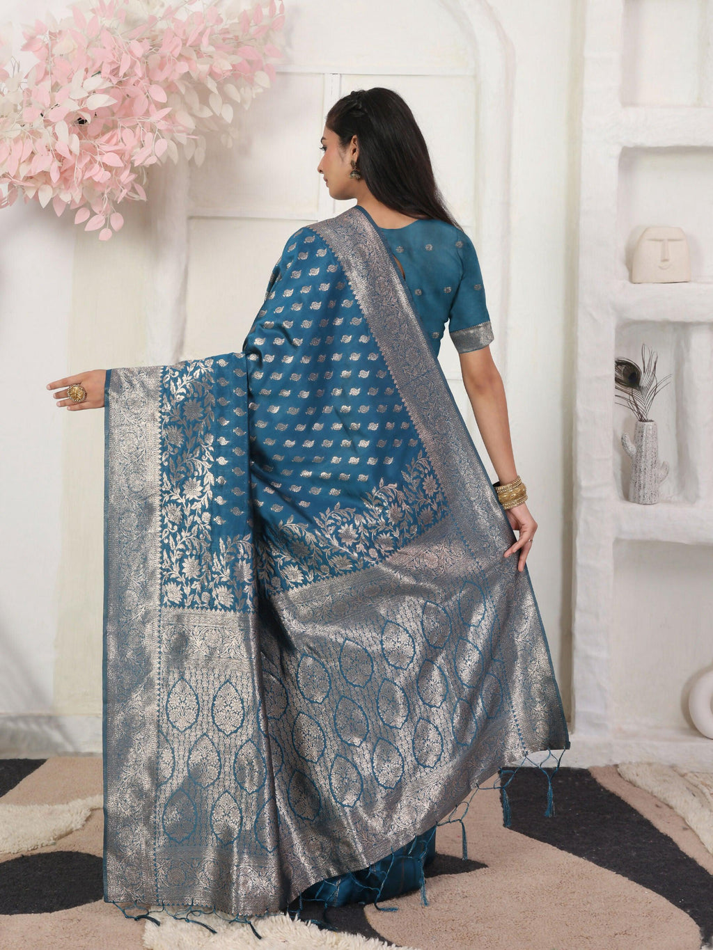 Shree Shyam Fashion Lichi Silk Light Pink Saree - Distacart
