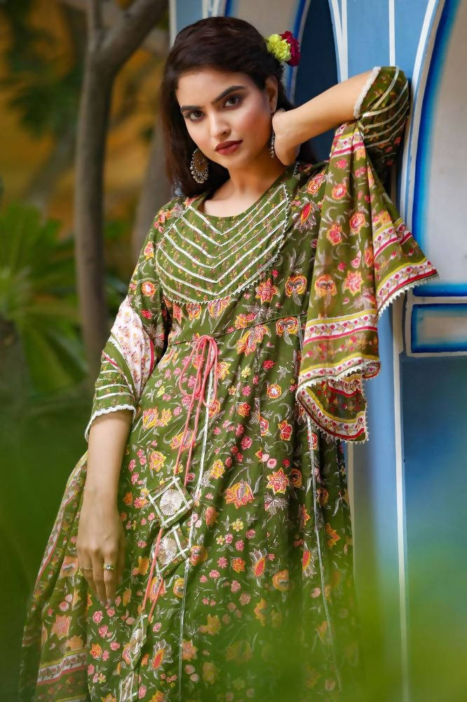 Yufta Women Green Printed Kurta With Trouser & Dupatta