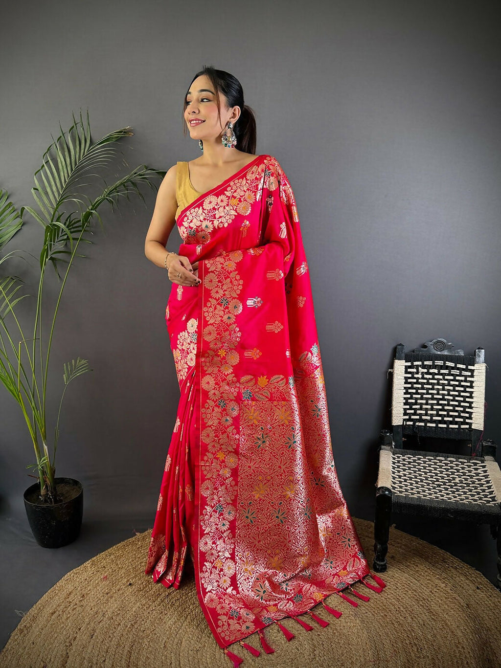 Joban Fashion Meenakari Pink Woven Soft Silk Saree - Distacart