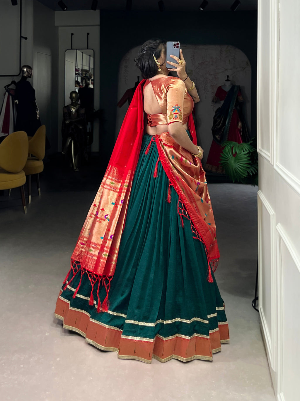 Lorenvalley Fashion Green Vichitra Silk Zari Weaving With Lace Border Lehenga Choli with Dupatta