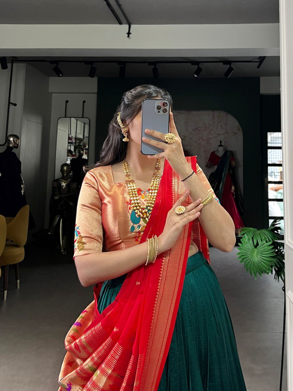 Lorenvalley Fashion Green Vichitra Silk Zari Weaving With Lace Border Lehenga Choli with Dupatta