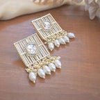 Tehzeeb Creations Fashionable Gold Necklace Earrings With Tikka Studded With Kundan And Pearl