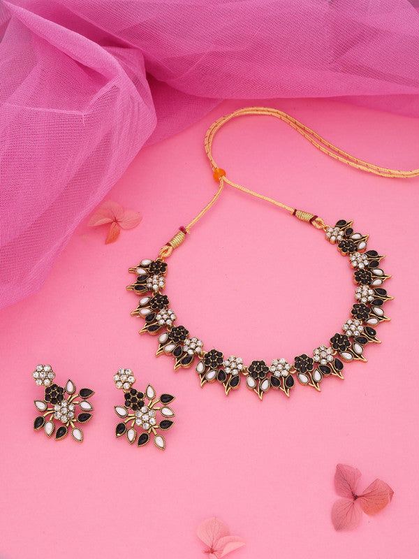 Tehzeeb Creations Black & White Gold Pleated Stone Studded Necklace With Earrings
