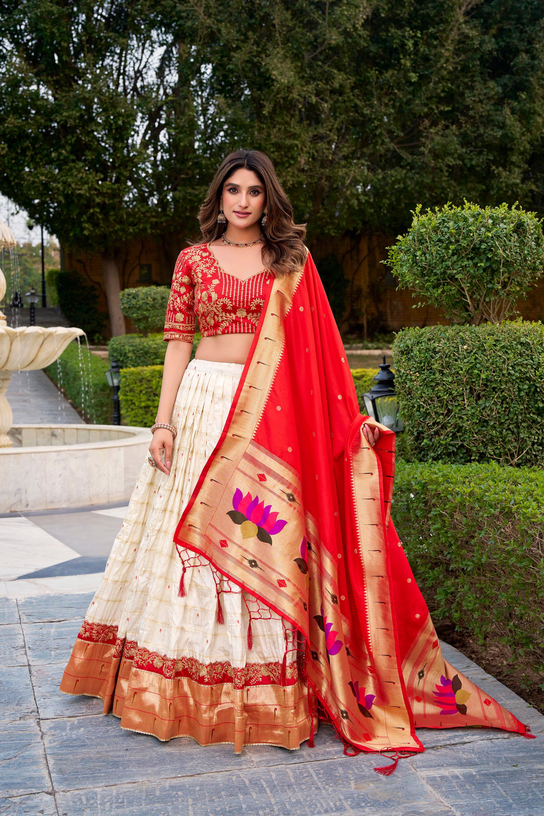 Lorenvalley Fashion White Silk Paithani Zari Weaving Work With Sequins And Thread Embroidery Lace Border Lehenga Choli With Dupatta - Distacart