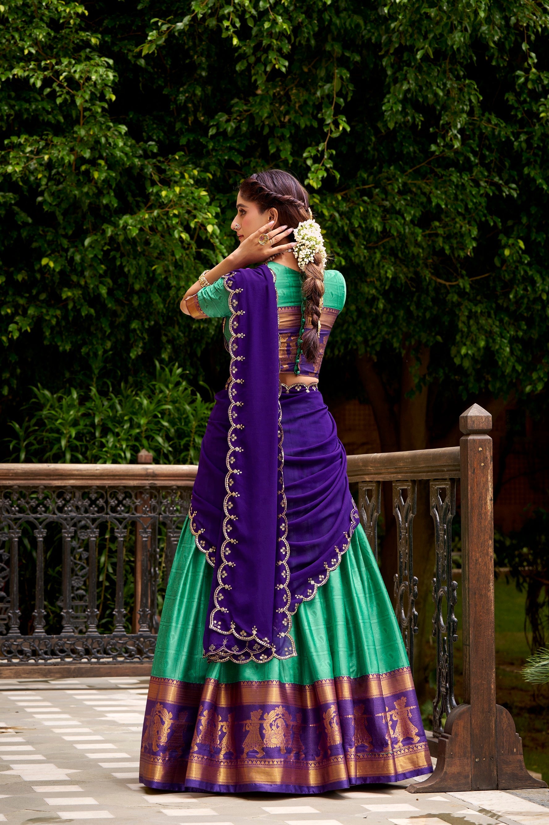 Lorenvalley Fashion Green Poly Cotton Zari Weaving Work Lehenga Choli with Dupatta - Distacart