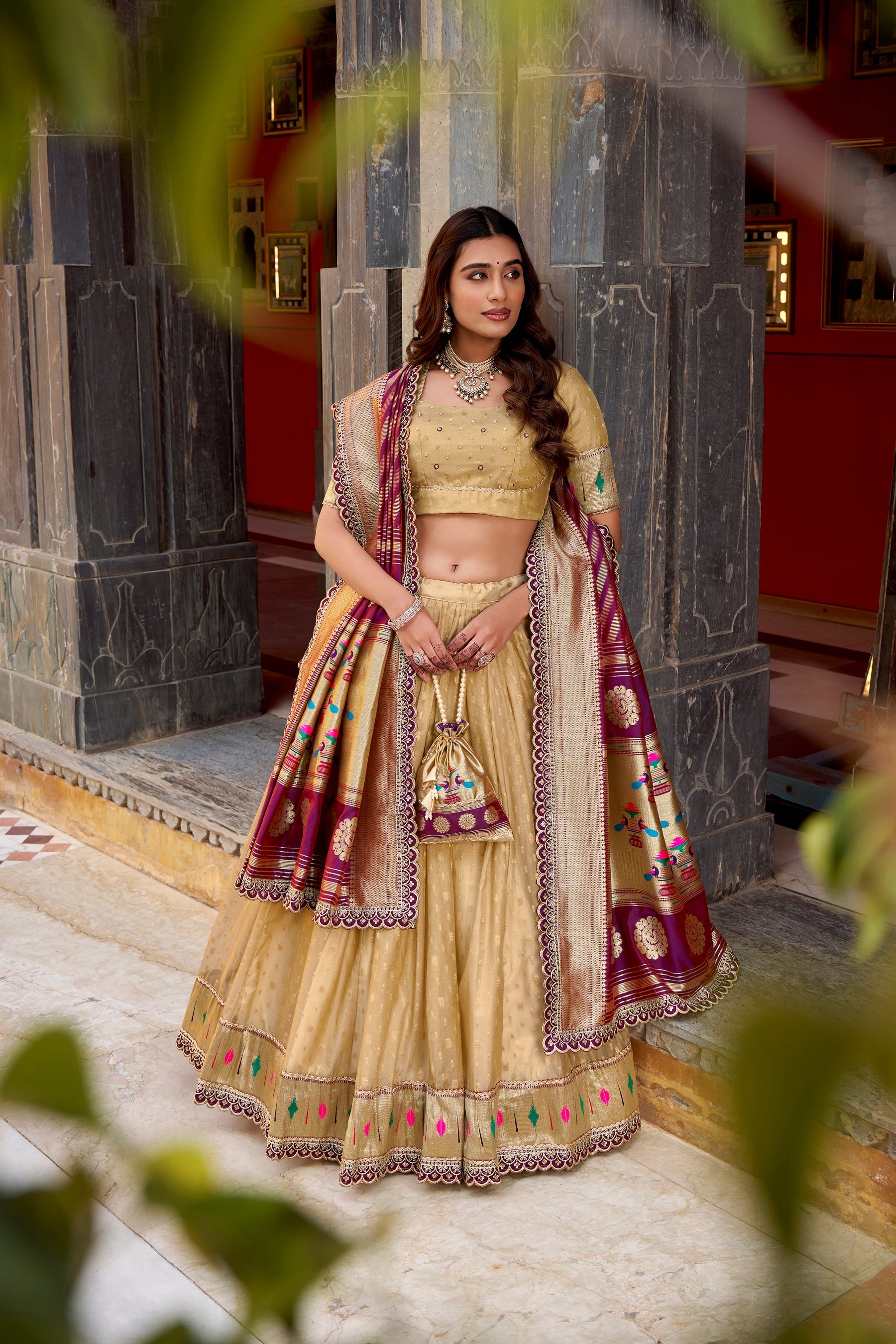 Lorenvalley Fashion Cream Simmer Organza Zari Weaving Work With Lace Border Lehenga Choli with Dupatta - Distacart