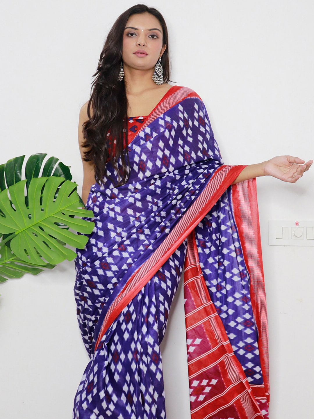 Saree Mall Ethnic Motifs Printed Pure Cotton Ikat Sarees - Distacart