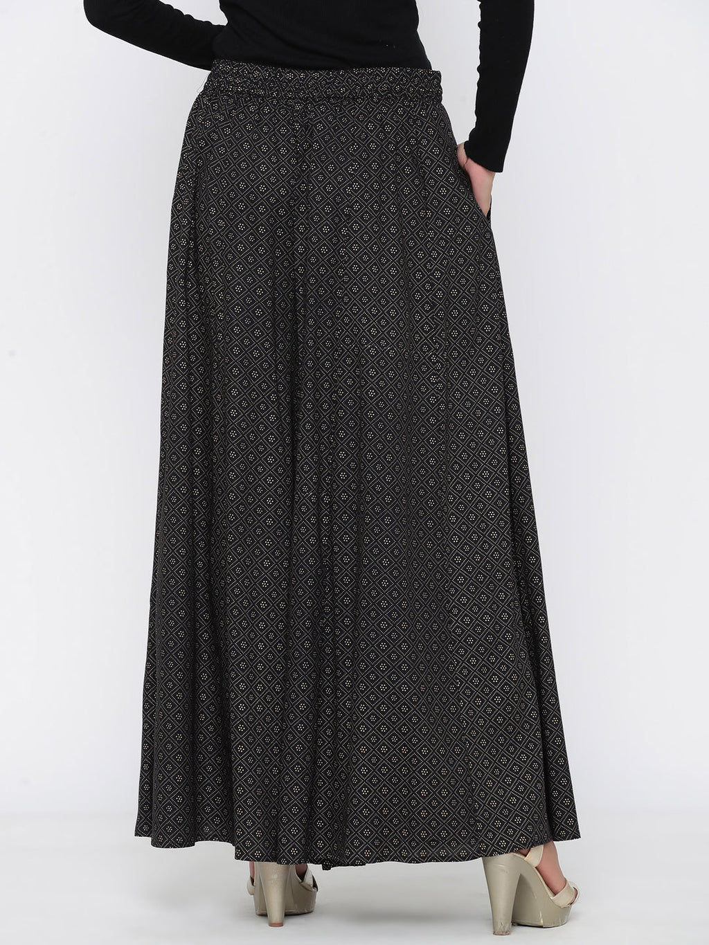 Juniper Women Black Rayon Printed Flared Palazzo - Distacart