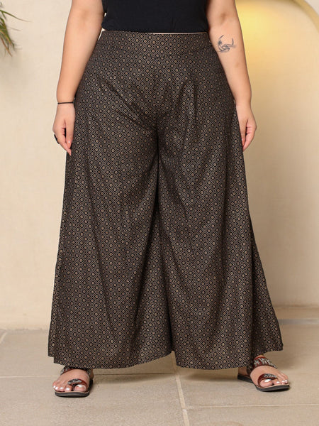 Juniper Black Geometric Printed Rayon Flared Women Palazzo With One Pocket
