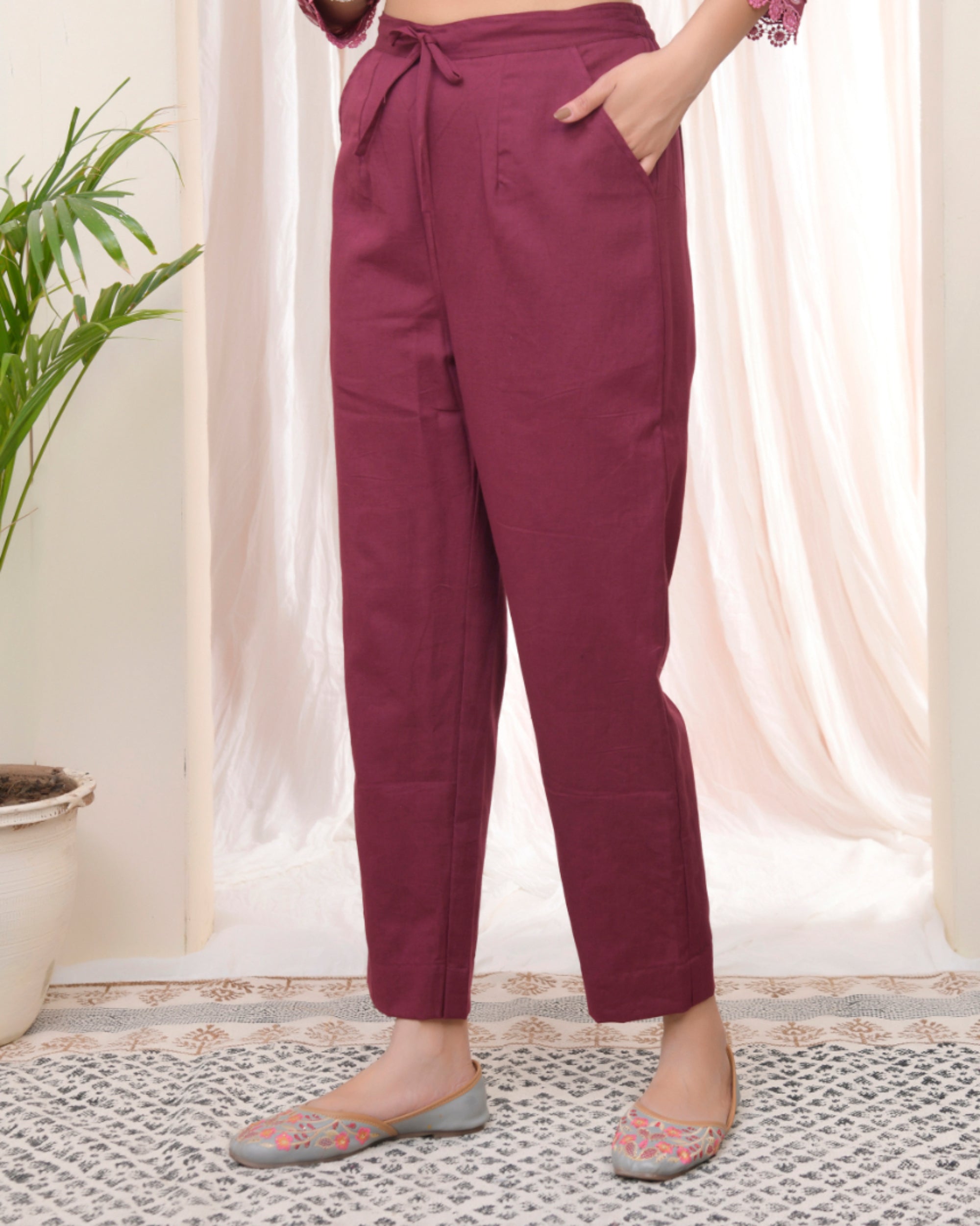 Vaasva Women Magenta Cotton Flax Solid Straight Pants