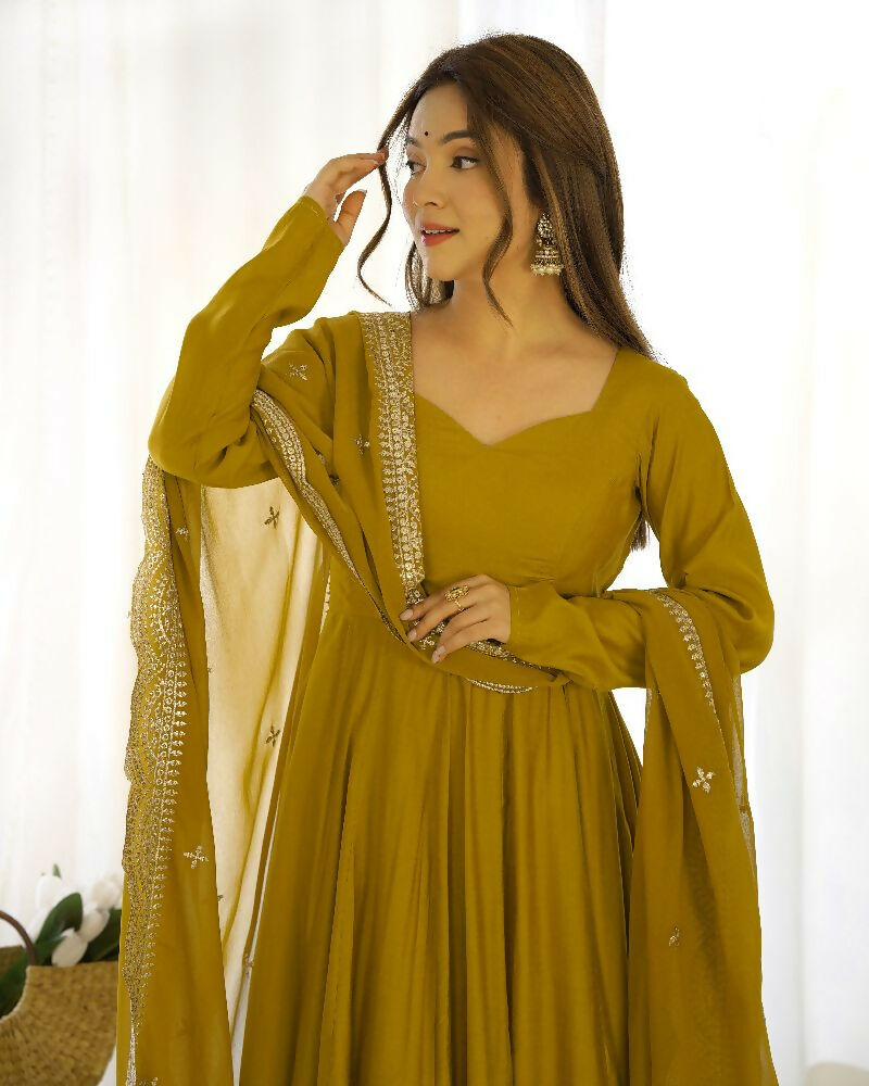 Joban Fashion Mehndi Kurta Set Chanderi Sequence Embroidery Work - Distacart
