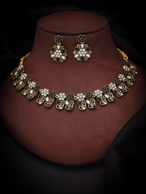 Tehzeeb Creations Luxurious Mendi Gold Polished White & Black Ad Jewellery Choker Necklace Set With Matching Earrings