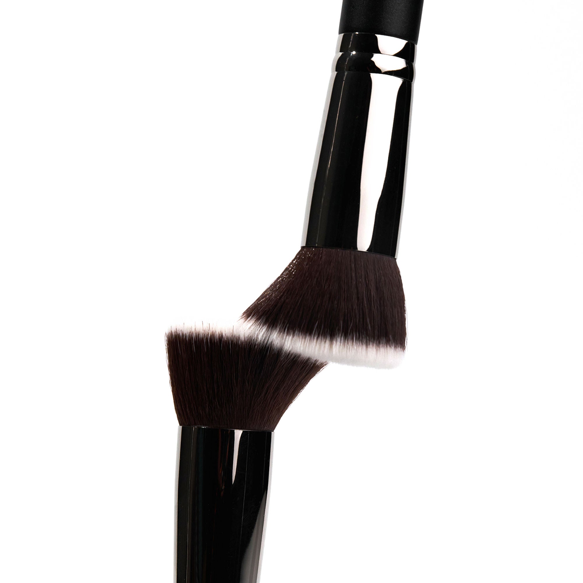 PAC Studio Foundation Brush - 005