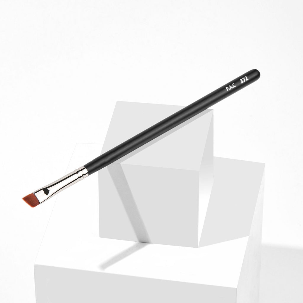 PAC Studio Eyeliner Brush 372 - Fine Tip Angled Eyeliner Brush, Suitable for Winged Liners or Filling Brows - Distacart