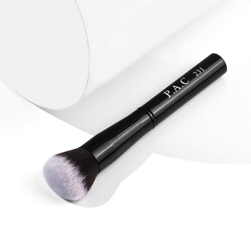 PAC Studio Foundation Blending Brush 231 - Round Shape, Dense Soft Synthetic Bristles for Easy Blending