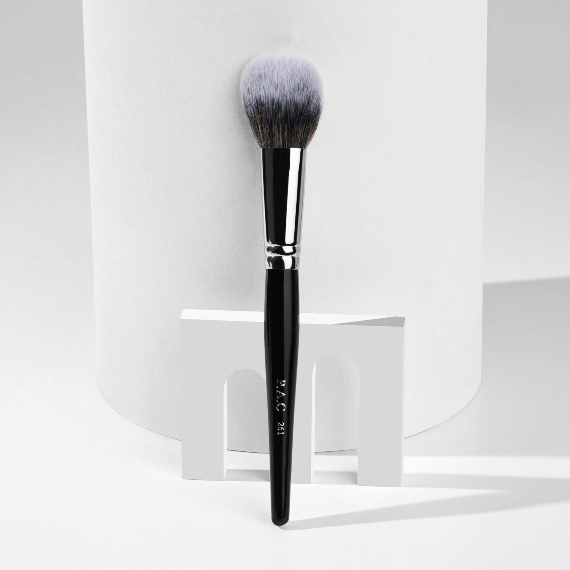 PAC Studio Powder Brush - 261