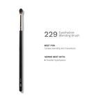 PAC Studio Eyeshadow Blending Brush 229 - Small Ultra Soft Bristles for Precise Shadow Blending