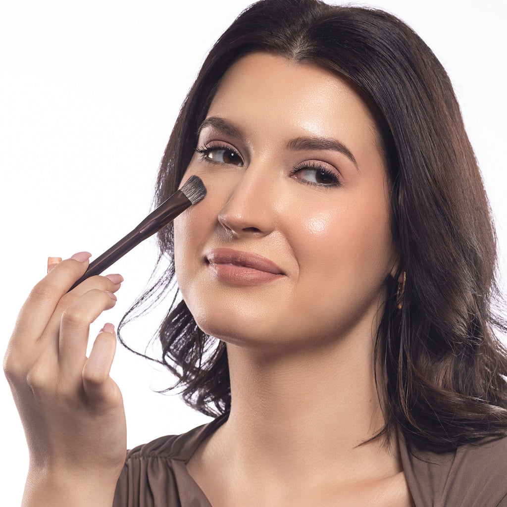 PAC Studio T05 Concealer Buffer Brush - Fluffy Synethetic Bristles for Effortless Concealer Blending
