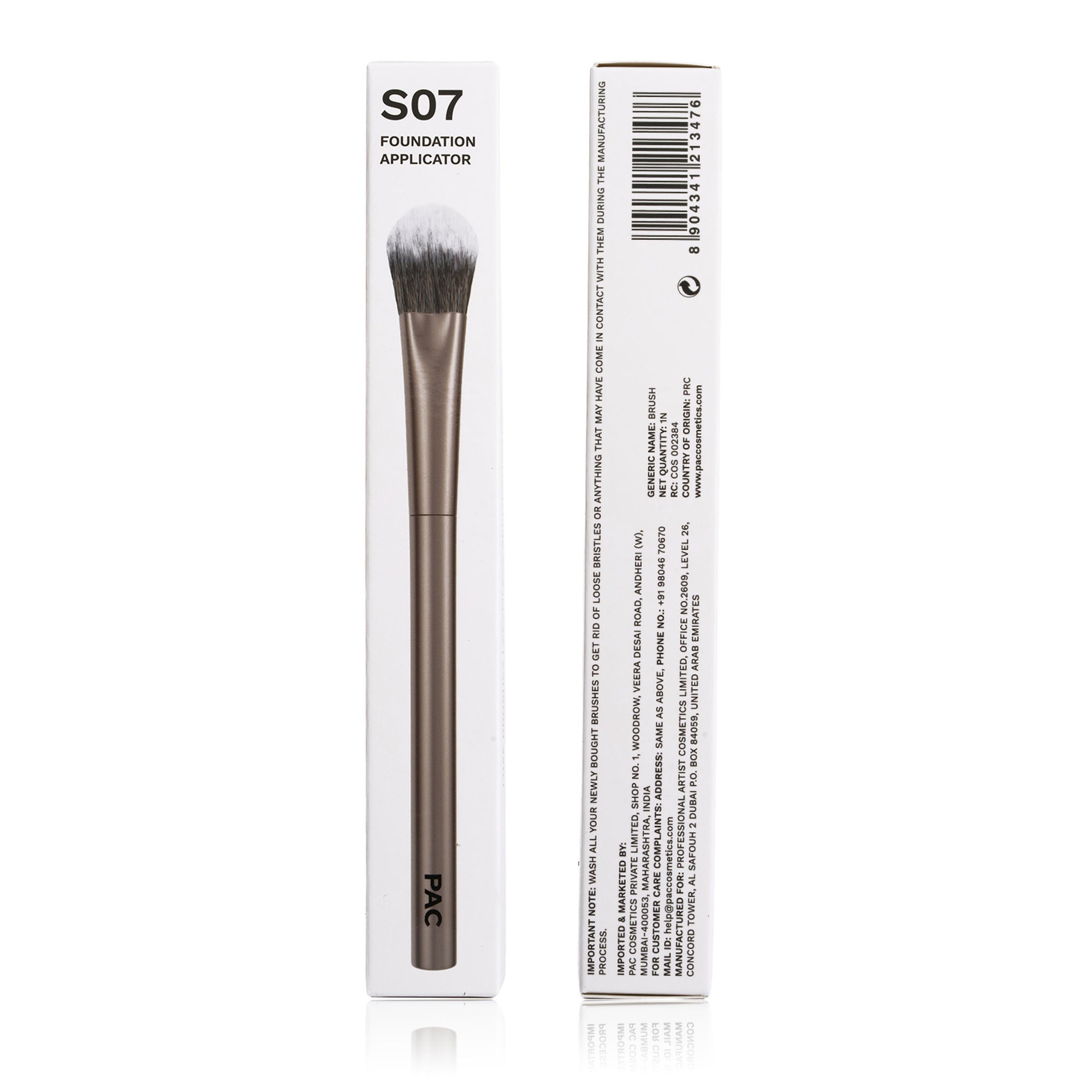 PAC Studio S07 Foundation Applicator - Unique Kitten Paw Shape, Ensures Smooth Blending, Streak Free Finish