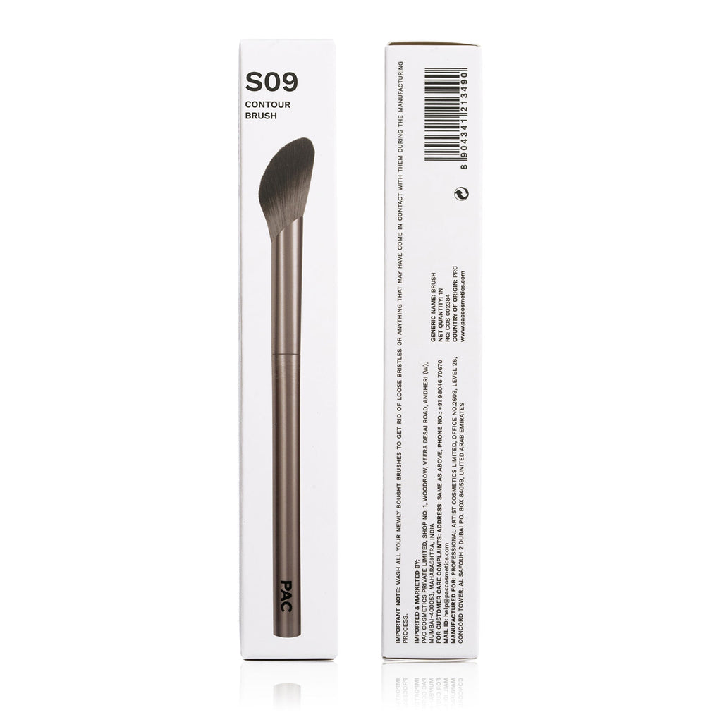 PAC Studio S09 Contour Brush - Lightly Packed Fluffy Angular Brush Ideal to Contour Face Neck & Collarbone