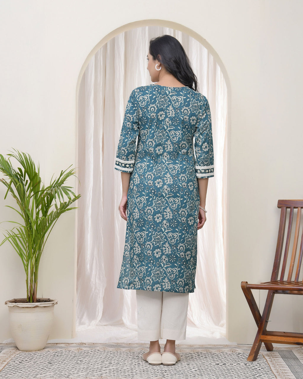 Vaasva Women Ferozi Cotton Printed Straight Kurti - Distacart