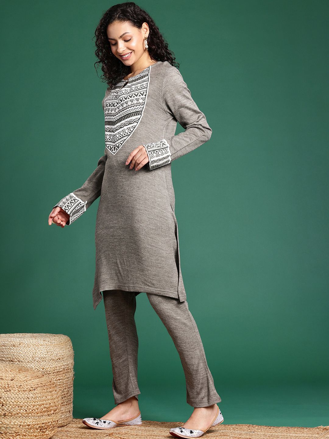 Sangria Printed Keyhole Neck Kurta with Trousers