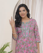 Vaasva Women Grey Cotton Printed Straight Kurti