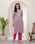Vaasva Women Grey Cotton Printed Straight Kurti