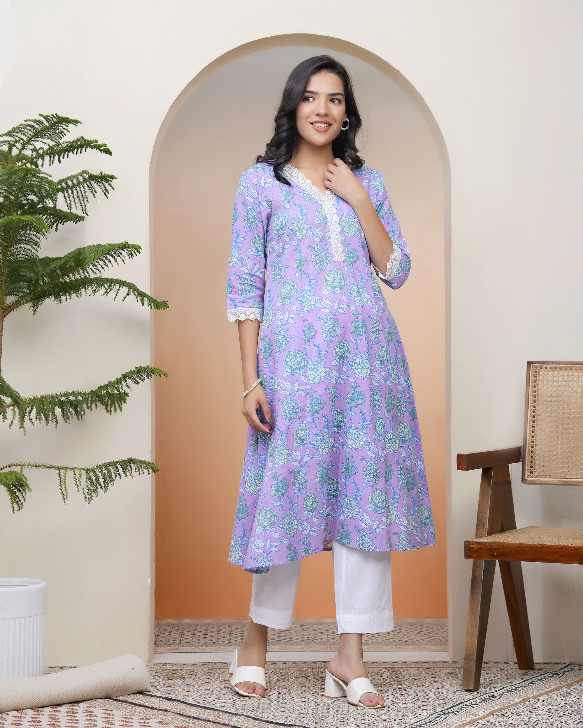 Vaasva Women Lavender Floral Cotton Printed Flare Kurti
