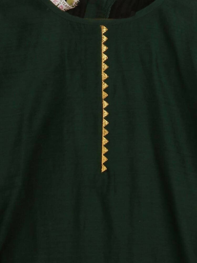 Ahalyaa Dark Green Chanderi Solid Kids Kurta Palazzo Set With Dupatta For Girls