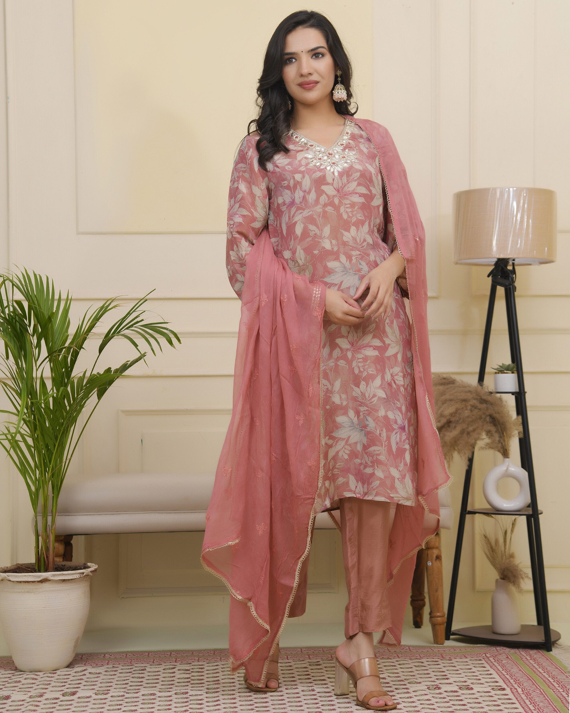 Vaasva Women Pink Tissue Shimmer Kurta With Silk Pant & Dupatta - Distacart
