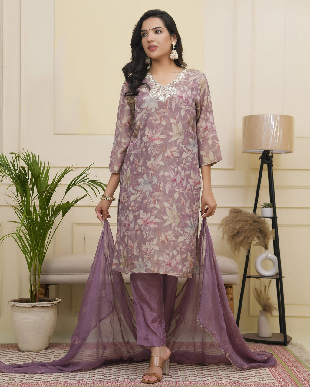 Vaasva Women Lavender Tissue Shimmer Kurta With Silk Pant & Dupatta - Distacart
