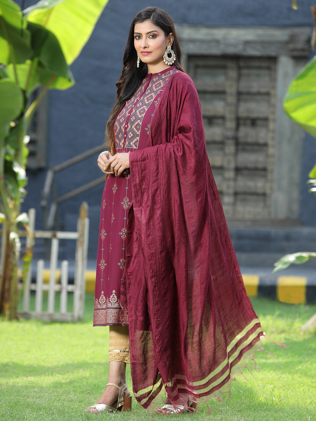 Juniper Womens Wine Rayon Foil Printed Kurta With Dupatta Set - Distacart