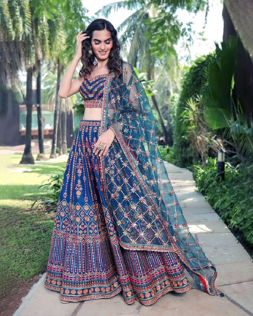 Lehenga Mart Glamorous Designer Lehenga Choli for Bridal and Bridesmaids Wedding Wear Choli