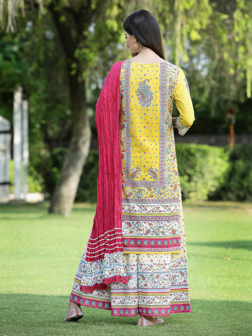 Juniper Women's Yellow Cambric Printed Straight Kurta Sets - Distacart