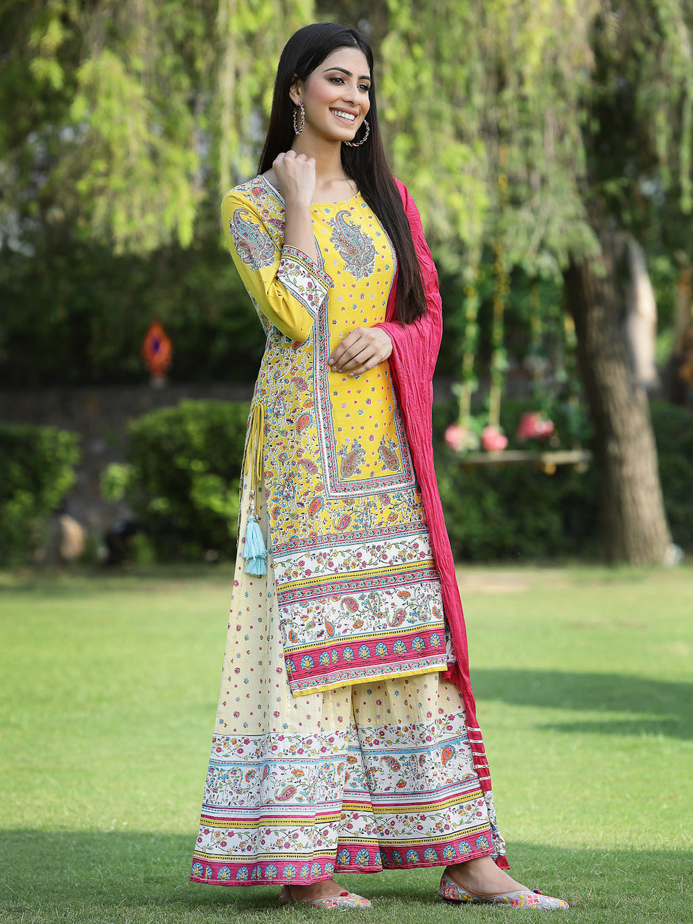 Juniper Women's Yellow Cambric Printed Straight Kurta Sets - Distacart