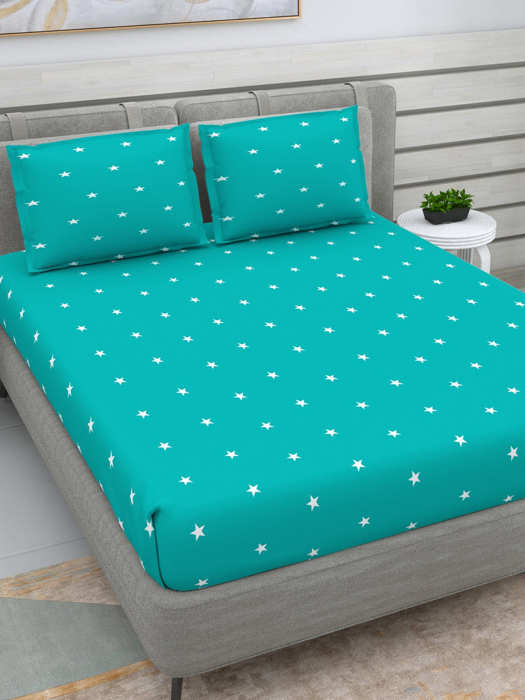 DREAM WEAVERZ Turquoise Blue & White 250 TC Pure Cotton King Bedsheet with 2 Pillow Covers