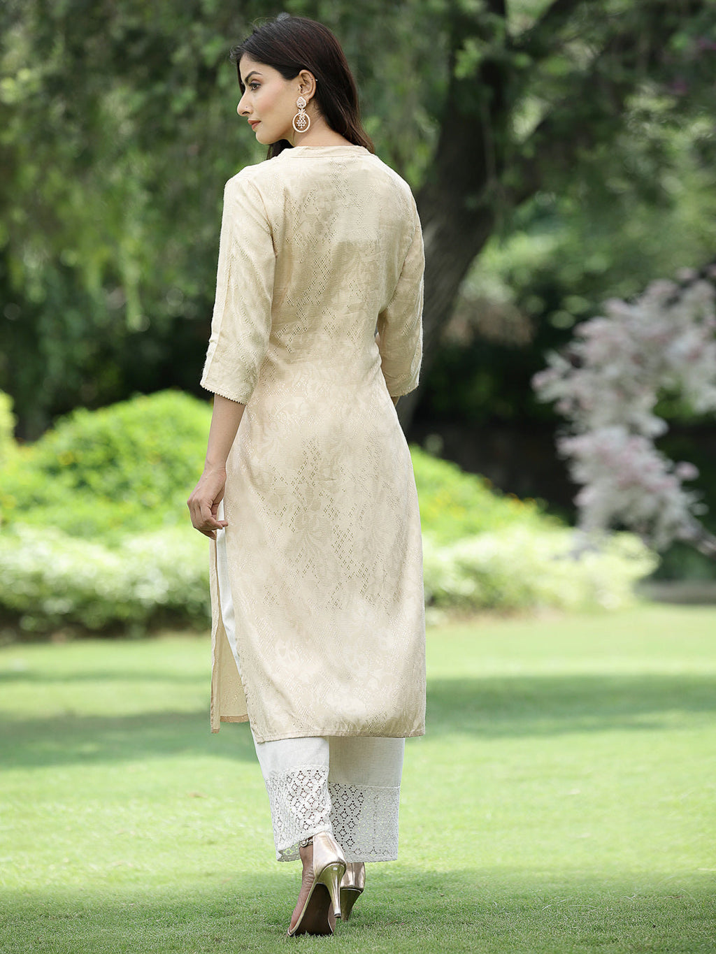 Juniper Womens Ivory Rayon Jacquard Straight Kurta - Distacart